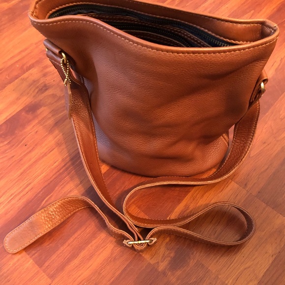 Handbag - Picture 4 of 6